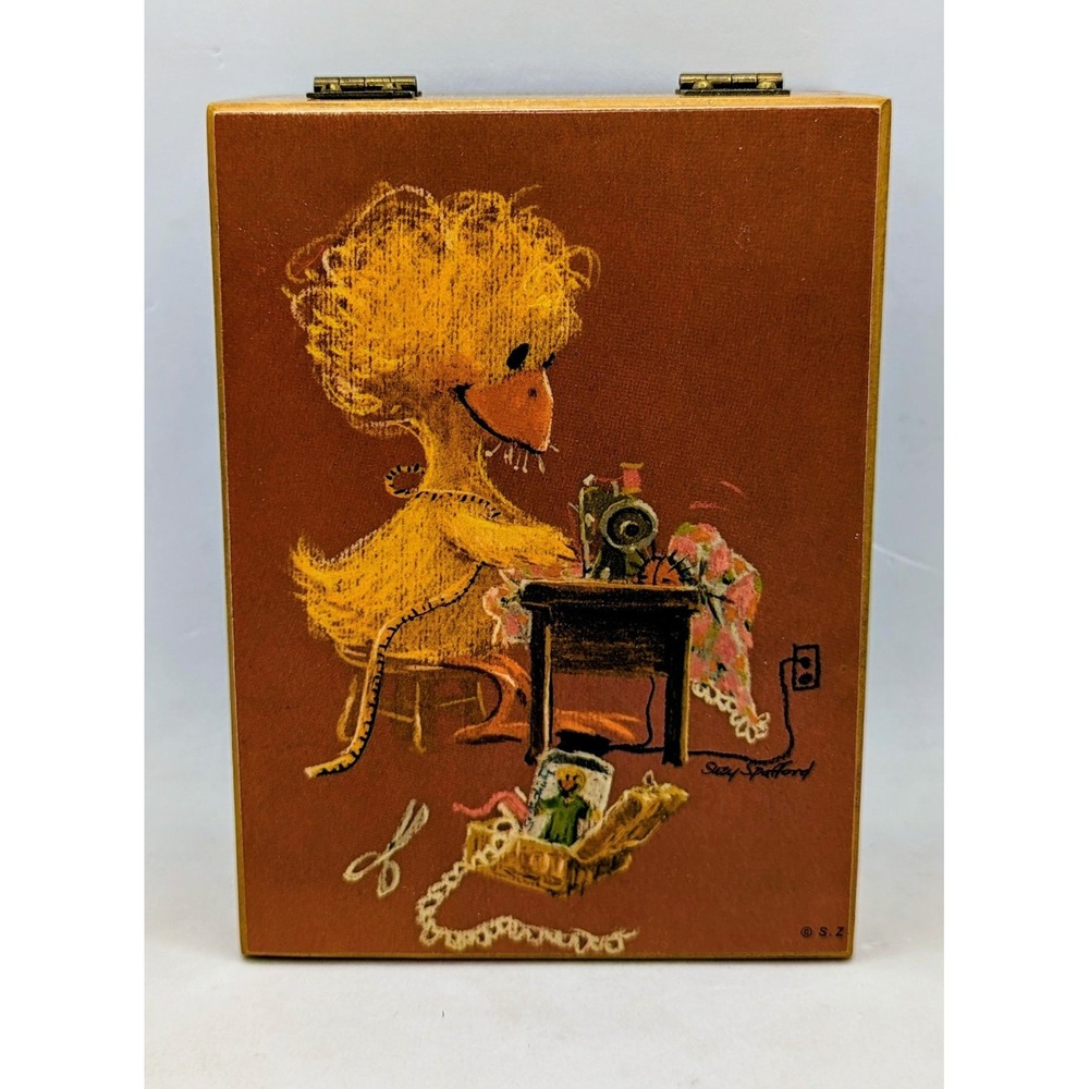 1974 Suzy Spafford Holly Hobby Yellow Duck Sewing Wooden Trinket Jewelry Box